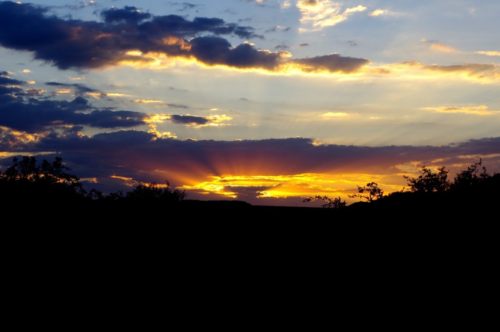 Arizona sunset picture.